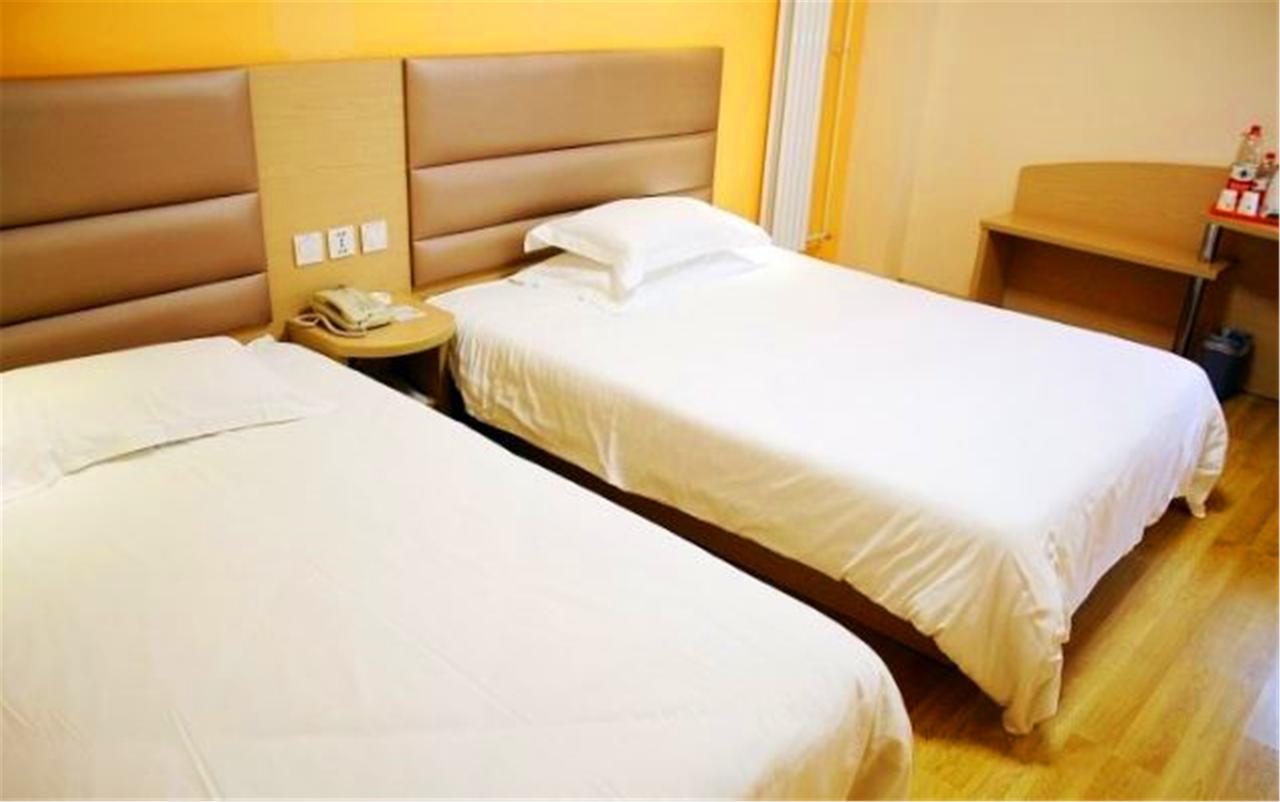 Greentree Inn Shandong Qingdao Railway Station Zhanqiao Yacht Wharf Express المظهر الخارجي الصورة