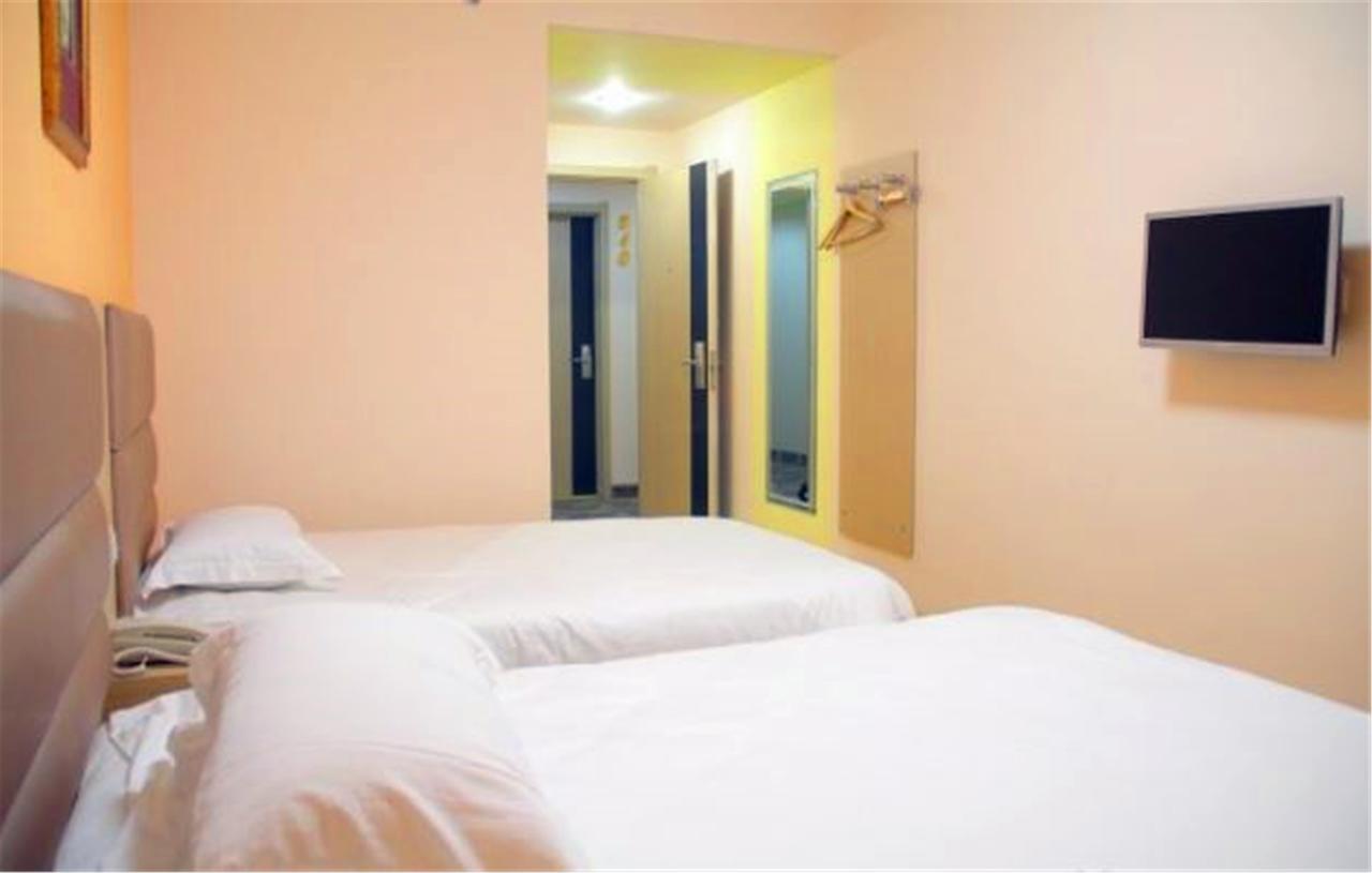 Greentree Inn Shandong Qingdao Railway Station Zhanqiao Yacht Wharf Express المظهر الخارجي الصورة