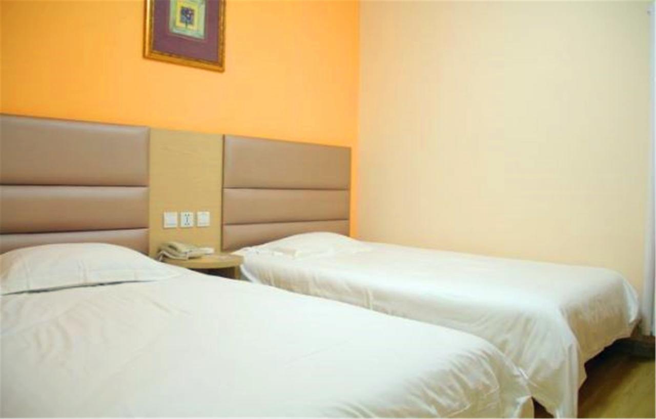 Greentree Inn Shandong Qingdao Railway Station Zhanqiao Yacht Wharf Express المظهر الخارجي الصورة