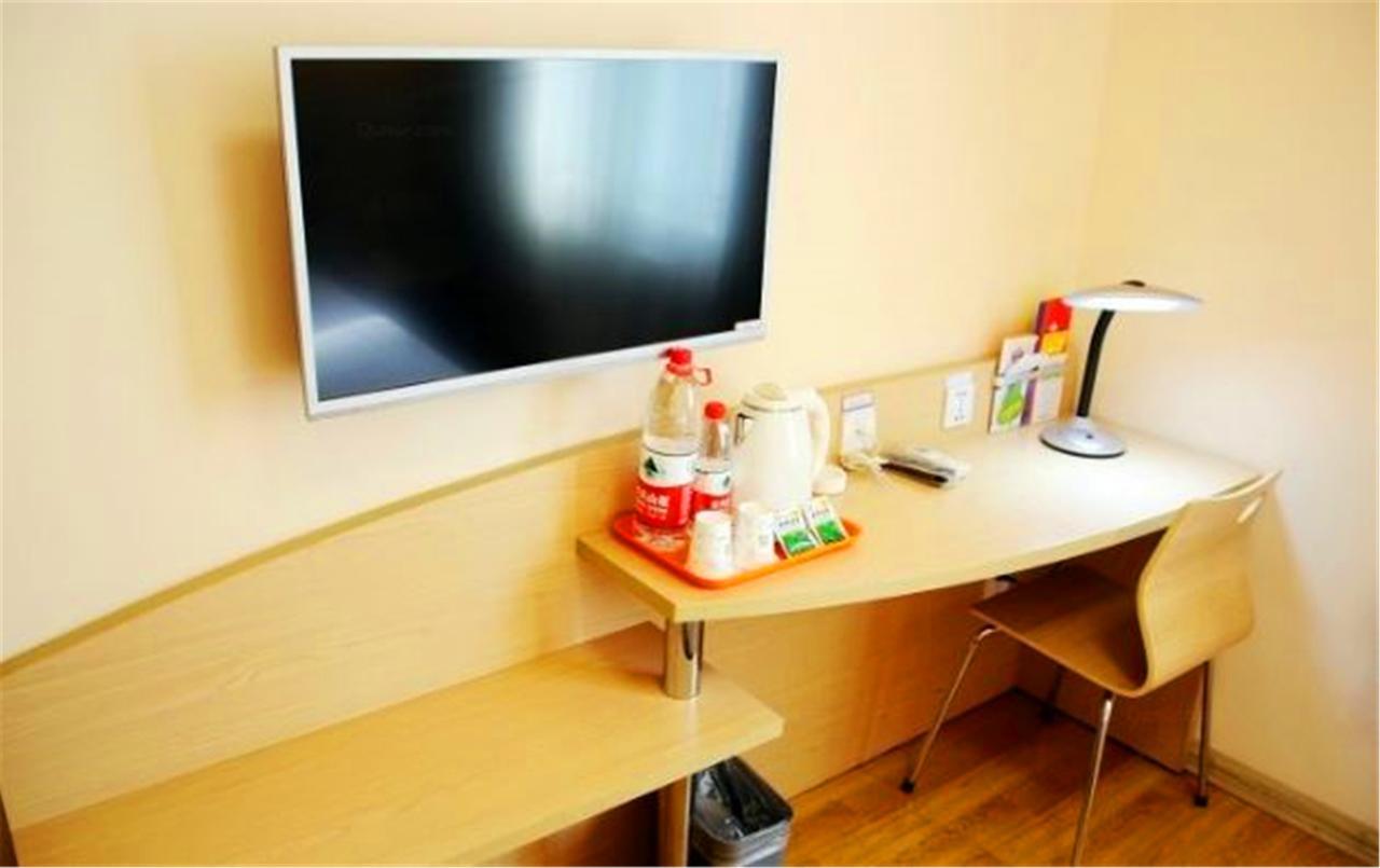 Greentree Inn Shandong Qingdao Railway Station Zhanqiao Yacht Wharf Express المظهر الخارجي الصورة